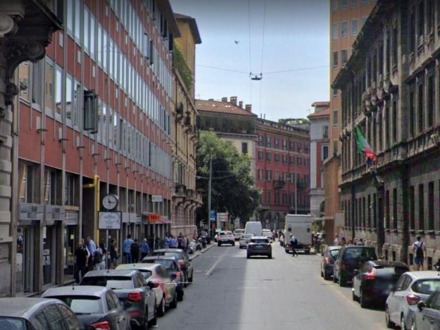 Capannone in affitto a Municipio 1, Milano