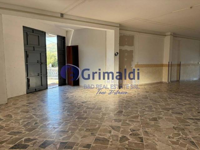 Capannone in affitto a Misilmeri, Sicilia