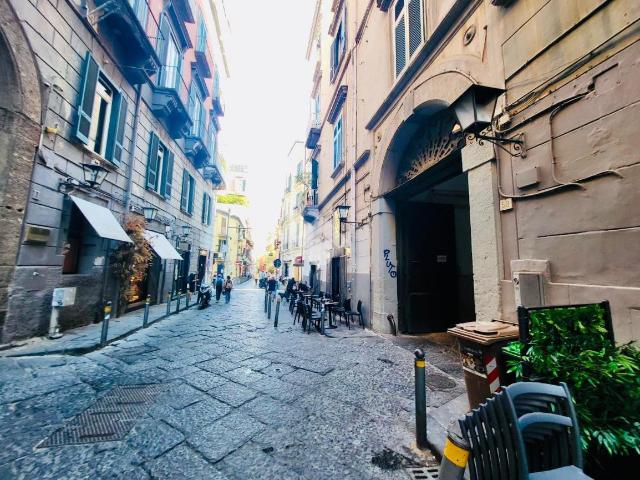 Capannone in affitto a Municipalità 1, Campania