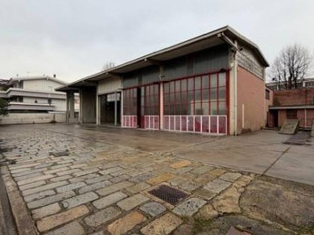 Capannone in affitto a Zona Omogenea Milano Nord, Paderno Dugnano