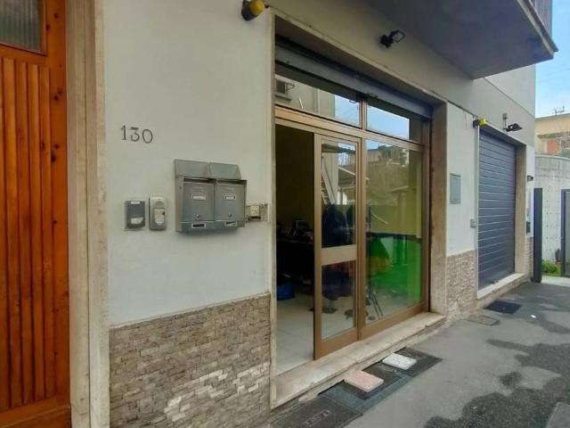 Capannone in affitto a Prato, Sant'Anna