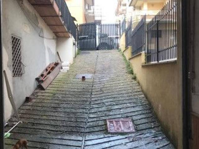 Capannone in affitto a Municipio Roma VI, Roma Capitale