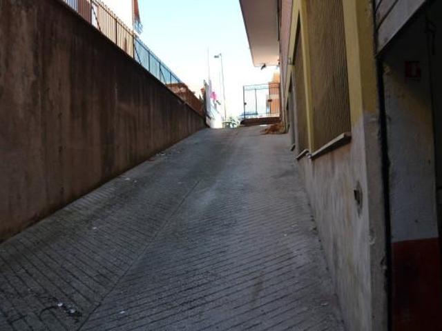 Capannone in affitto a Ponte Linari, Roma Capitale
