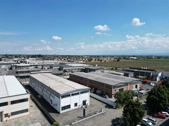 Capannone in affitto a Case Nuove Bonina, Rottofreno