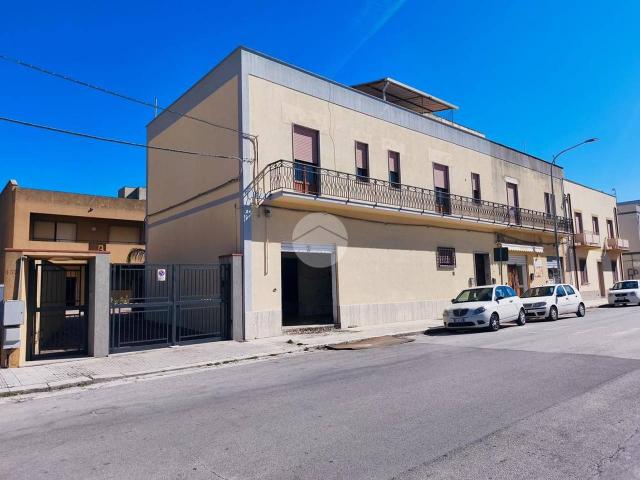 Capannone in affitto a Trapani, Sicilia