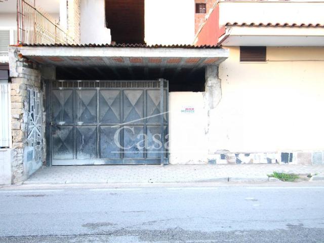 Capannone in affitto a Trentola, Campania