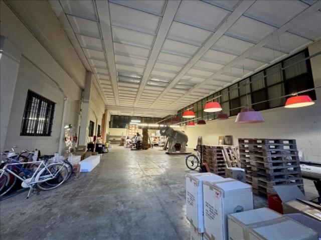 Capannone in affitto a Quartiere 4, Firenze