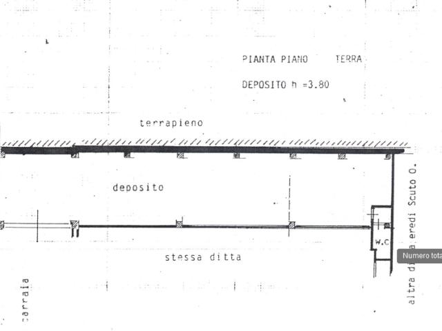 Capannone in vendita a Aci Catena, Sicilia