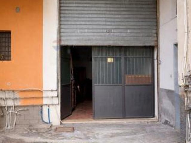 Capannone in vendita a Sciarelle, Acireale