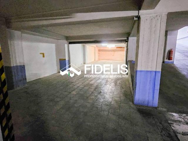 Capannone in vendita a Puglia, Barletta-andria-trani