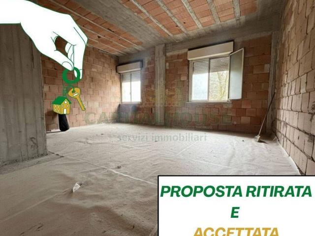 Capannone in vendita a Atripalda, Campania