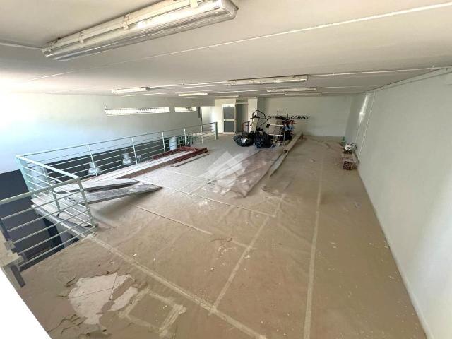 Capannone in vendita a Bagno d'Aversa, Aversa