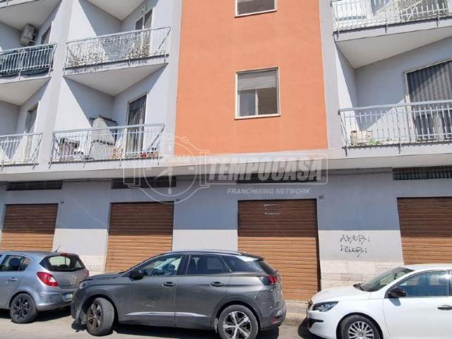 Capannone in vendita a Libertà, Bari