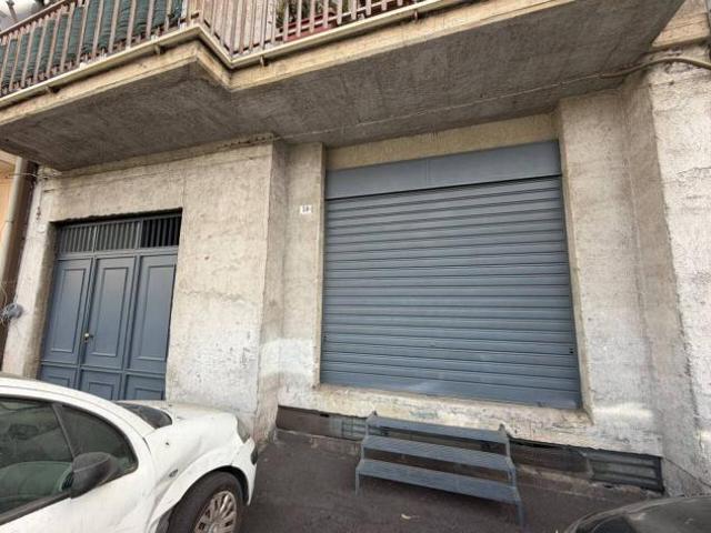 Capannone in vendita a Borrello, Belpasso