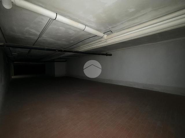 Capannone in vendita a Borgo Palazzo, Bergamo