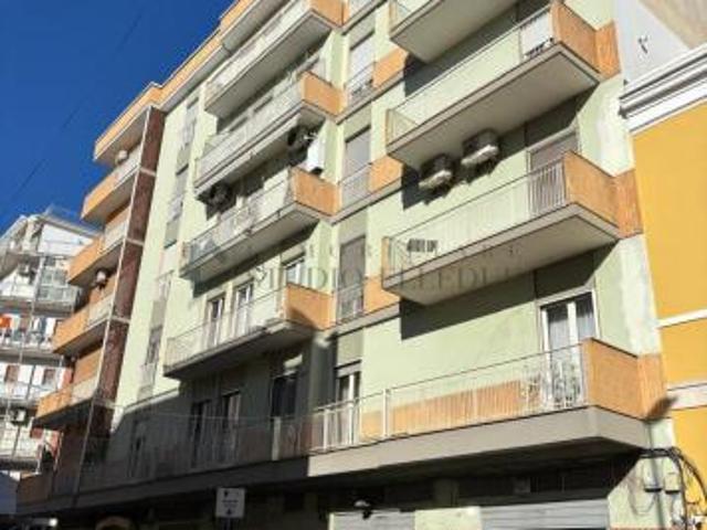 Capannone in vendita a Puglia, Bari