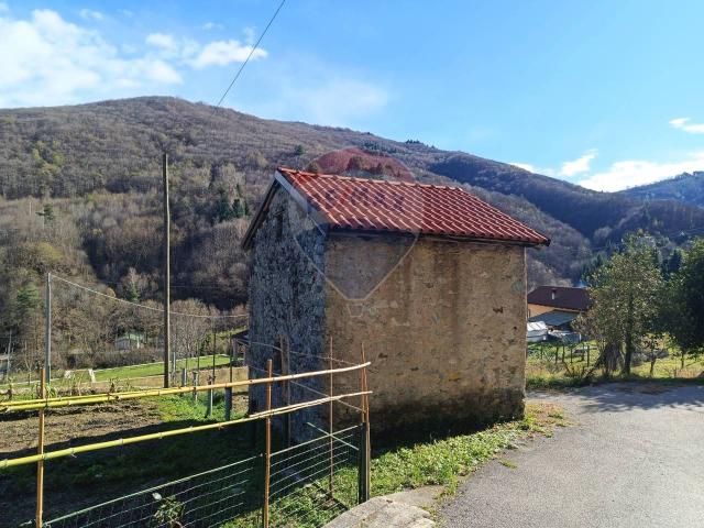 Capannone in vendita a Bormida, Liguria