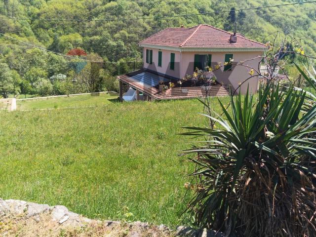 Capannone in vendita a Bormida, Liguria