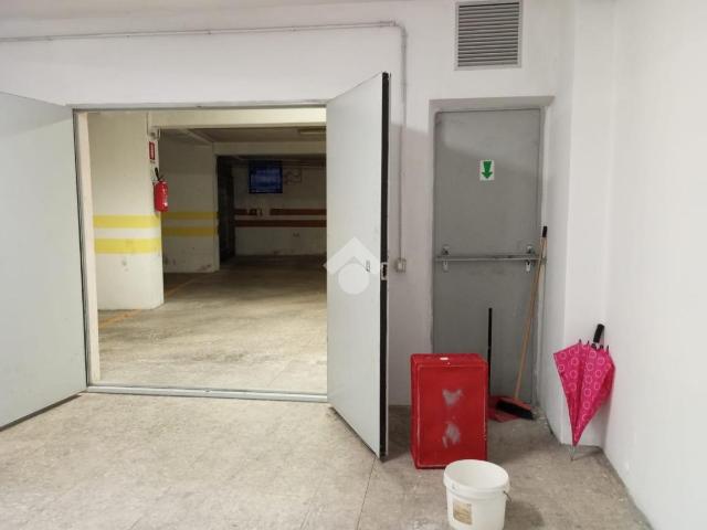 Capannone in vendita a Centro Storico Sud, Brescia