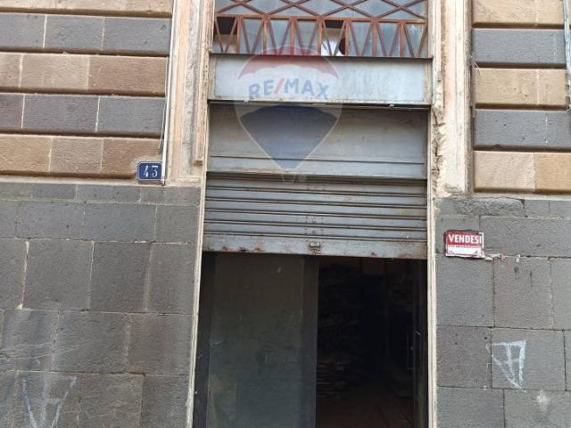 Capannone in vendita a Canalotto, Caltagirone