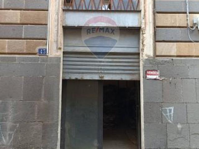 Capannone in vendita a Canalotto, Caltagirone