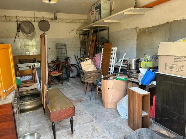 Capannone in vendita a Caltanissetta, Sicilia