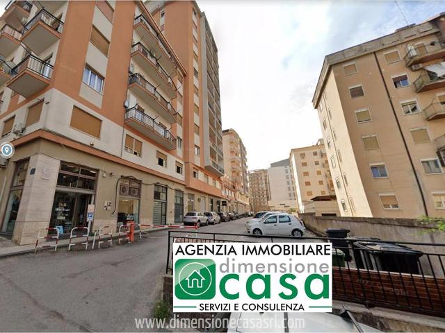 Capannone in vendita a Quartiere Provvidenza, Caltanissetta