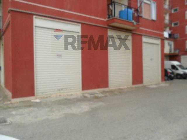 Capannone in vendita a Quartiere Provvidenza, Caltanissetta