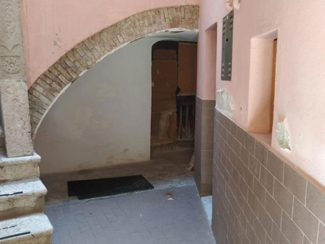 Capannone in vendita a Centro Storico, Campobasso