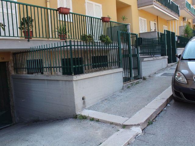 Capannone in vendita a Puglia, Barletta-andria-trani
