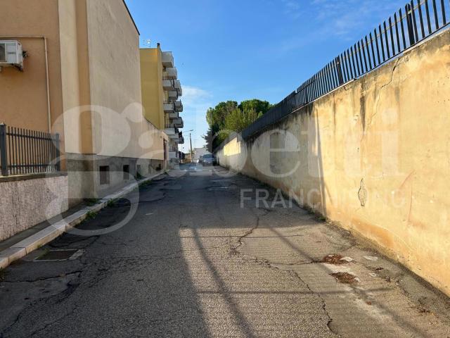 Capannone in vendita a Puglia, Barletta-andria-trani