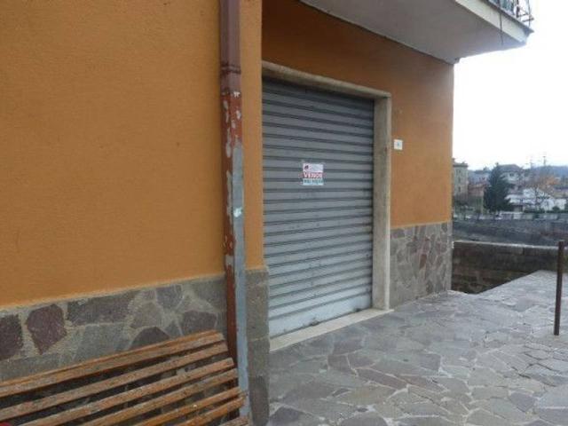 Capannone in vendita a Carsoli, L'Aquila