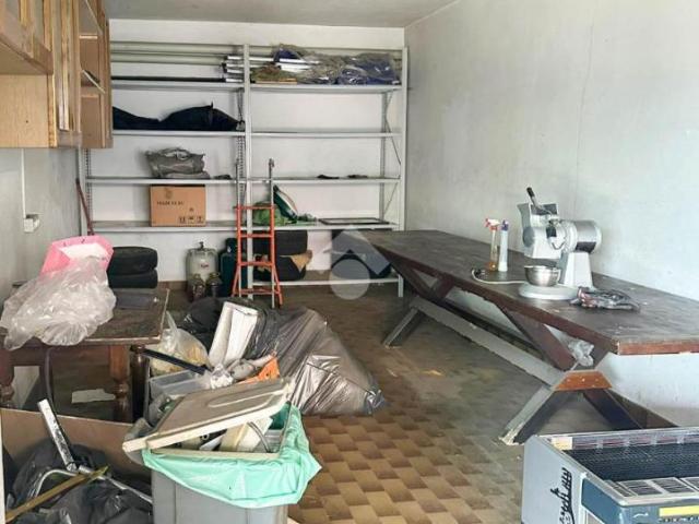 Capannone in vendita a Galgiana, Casatenovo