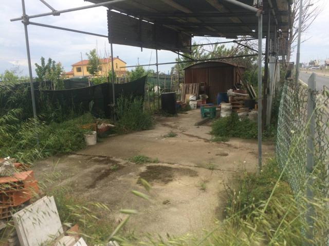 Capannone in vendita a Navacchio, Cascina