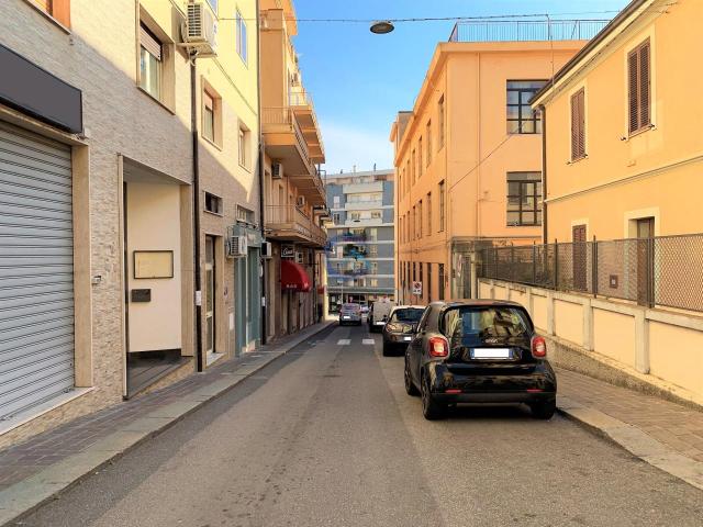 Capannone in vendita a Pontepiccolo, Calabria