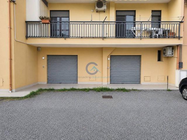 Capannone in vendita a Calabria, Catanzaro