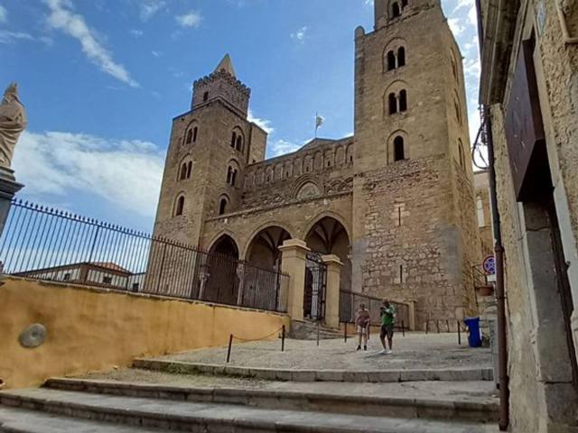 Capannone in vendita a Cefalù, Sicilia
