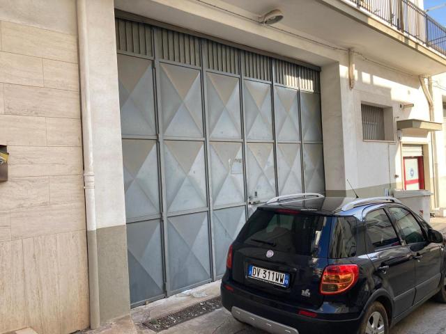 Capannone in vendita a Puglia, Brindisi