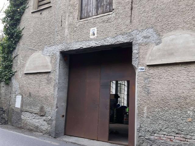 Capannone in vendita a Ceranesi, Liguria