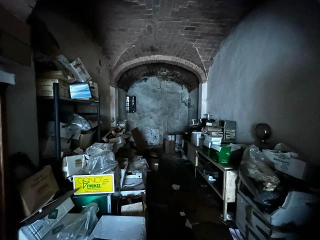 Capannone in vendita a Unione dei Comuni Circondario dell'Empolese Valdelsa, Lucardo