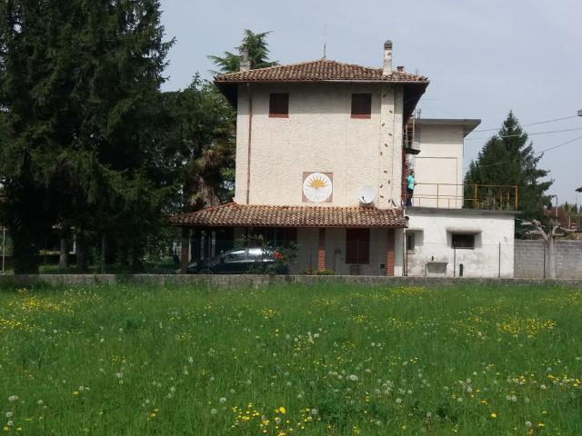 Capannone in vendita a Cervignano Del Friuli, Friuli-Venezia Giulia