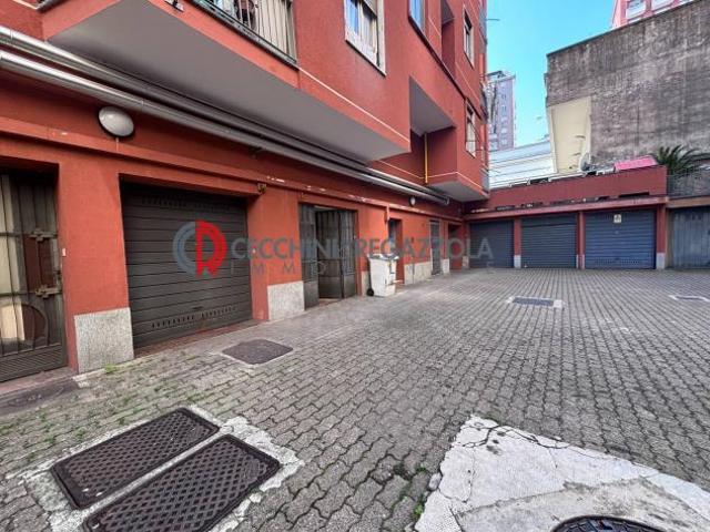 Capannone in vendita a Zona Omogenea Milano Nord, Cinisello Balsamo