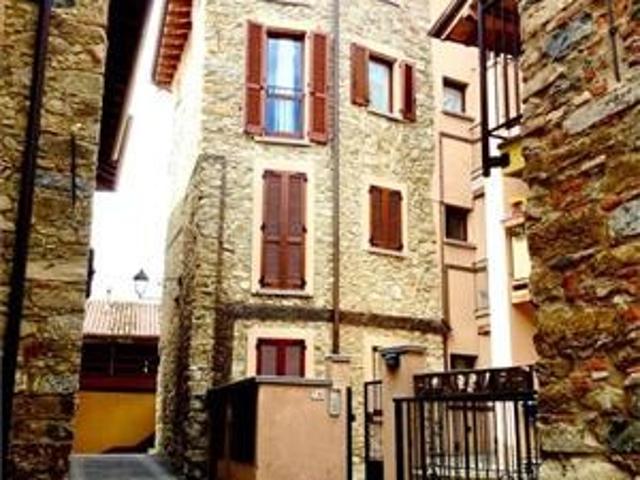 Capannone in vendita a Nava, Colle Brianza