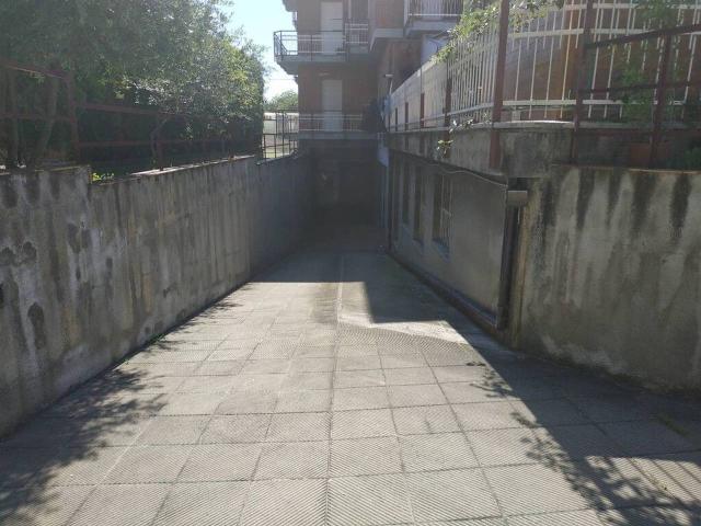 Capannone in vendita a Villaggio Dora, Piemonte