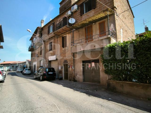 Capannone in vendita a Corchiano, Lazio