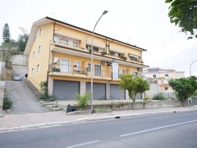 Capannone in vendita a Corigliano-Rossano, Calabria