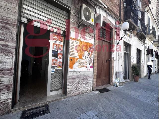 Capannone in vendita a Gergeri, Calabria
