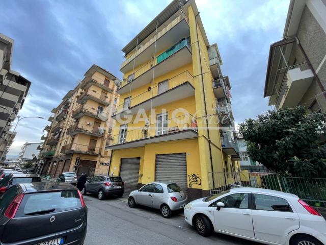 Capannone in vendita a Città 2000, Calabria