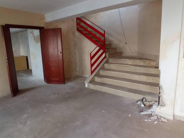 Capannone in vendita a Puglia, Taranto
