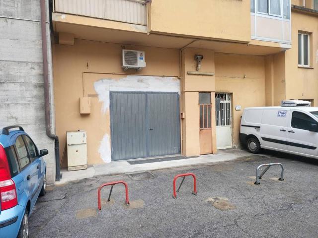 Capannone in vendita a Cuneo Nuova, Piemonte